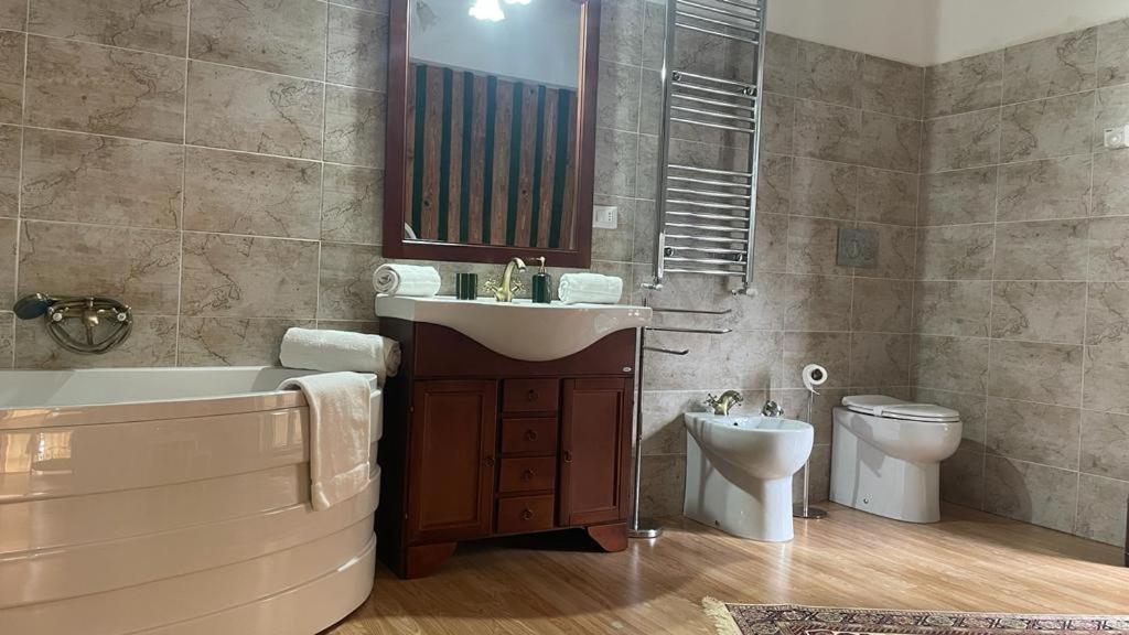Doctor House Standard, Suites & Luxury Rooms Enna Kültér fotó